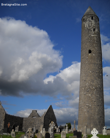 Kilmacduagh Abbey tower bretagnesite