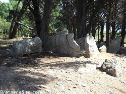 dolmen pen liousse bretagnesite